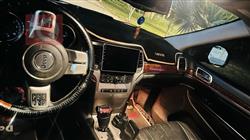 جیپ گراند شیرۆکی